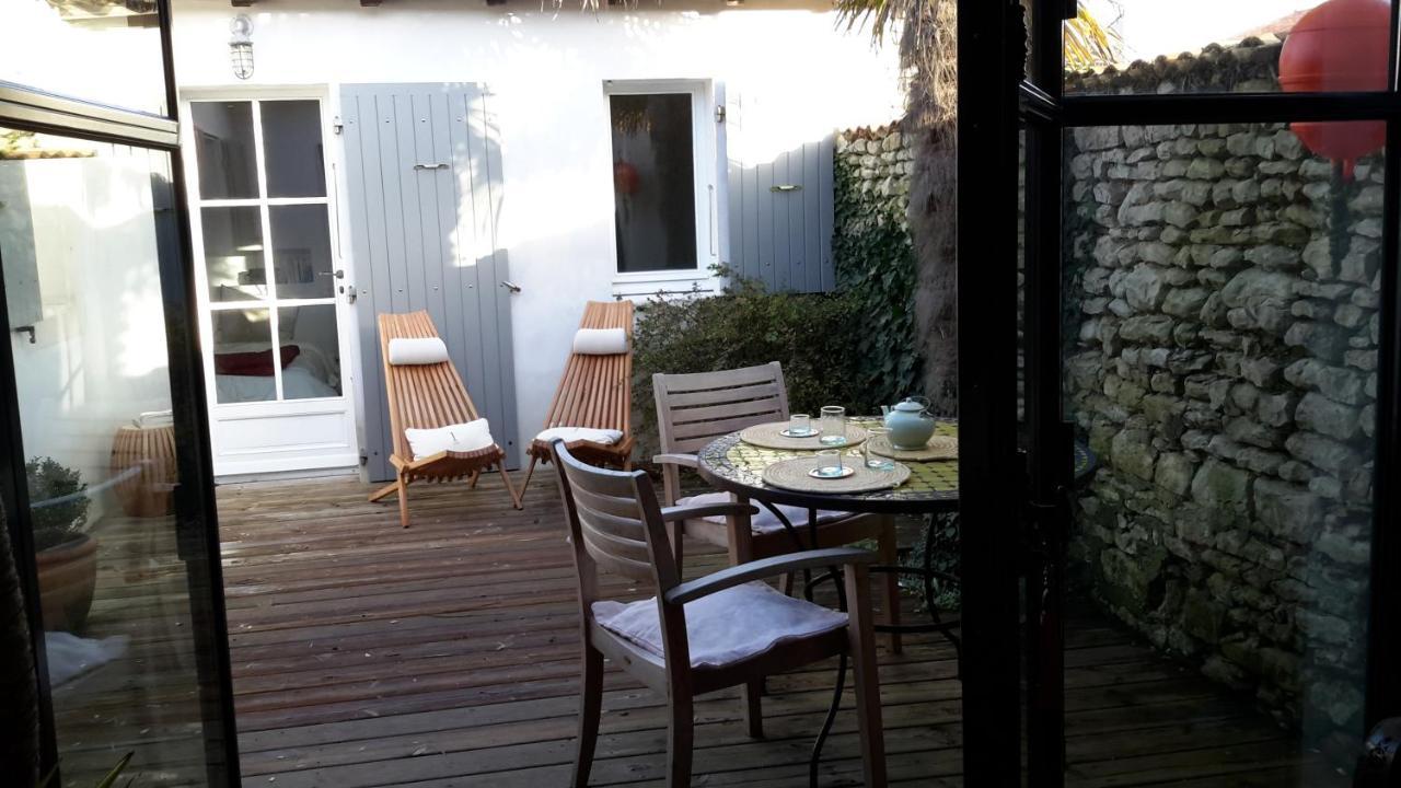 Bed and Breakfast Les Jardins De Clerjotte Saint-Martin-de-Ré Exteriér fotografie